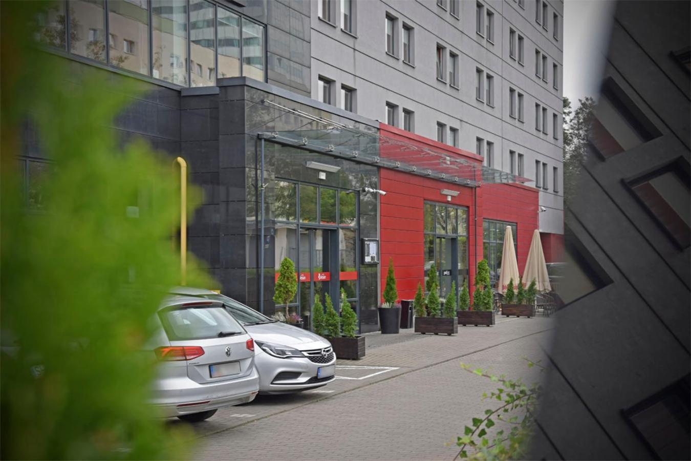 Economy Silesian Hotel Katowice Exterior foto